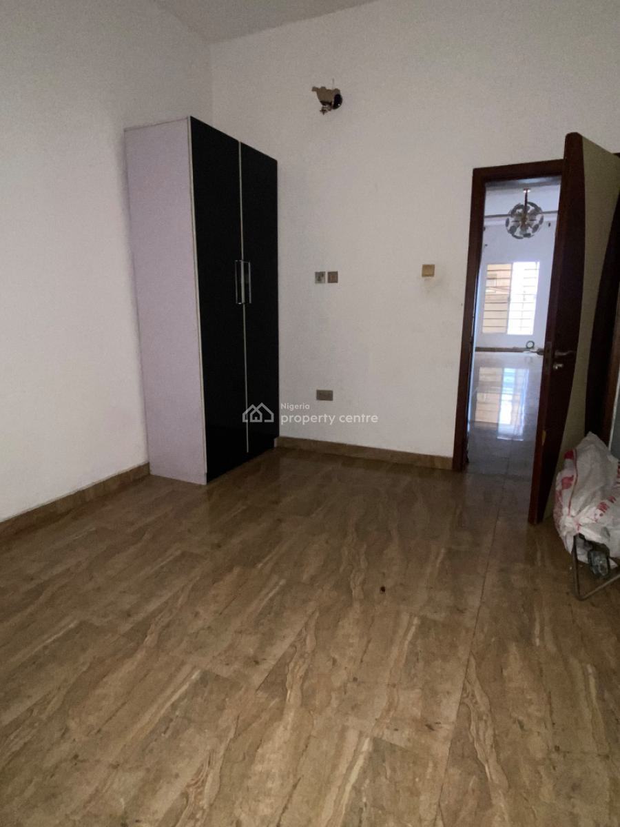 Luxury Spacious Standard 4 Bedroom Fully Detached Duplex, Chevron , in a Wel Secured Estate with Good Road, Lekki, Lagos, Detached Duplex for Rent