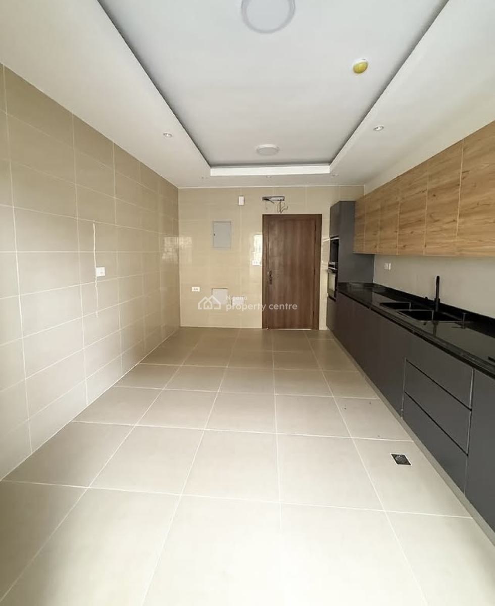 Luxury 2 Bedroom Apartment with Bq, Victoria Island (vi), Lagos, Block of Flats for Sale