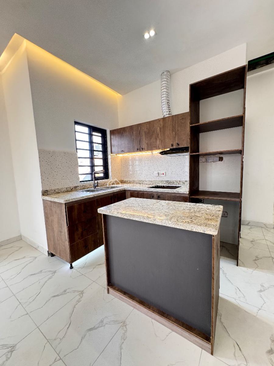 Beautiful 2bedroom Apartment, Agungi, Lekki, Lagos, Flat / Apartment for Rent