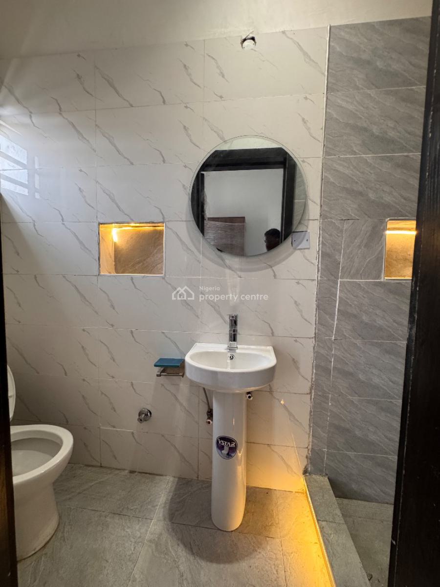 Beautiful 2bedroom Apartment, Agungi, Lekki, Lagos, Flat / Apartment for Rent