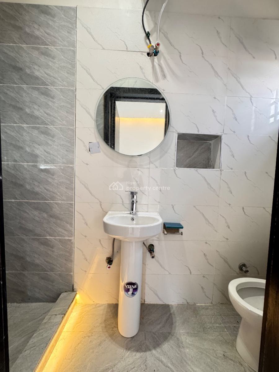 Beautiful 2bedroom Apartment, Agungi, Lekki, Lagos, Flat / Apartment for Rent