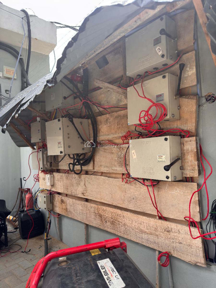 Beautiful 2bedroom Apartment, Agungi, Lekki, Lagos, Flat / Apartment for Rent