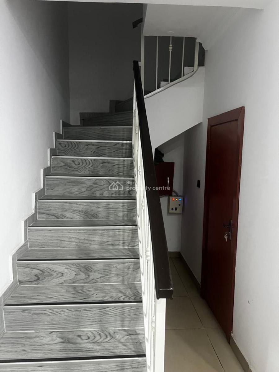 4 Bedroom Semidetached Duplex, Osapa, Lekki, Lagos, Semi-detached Duplex for Sale