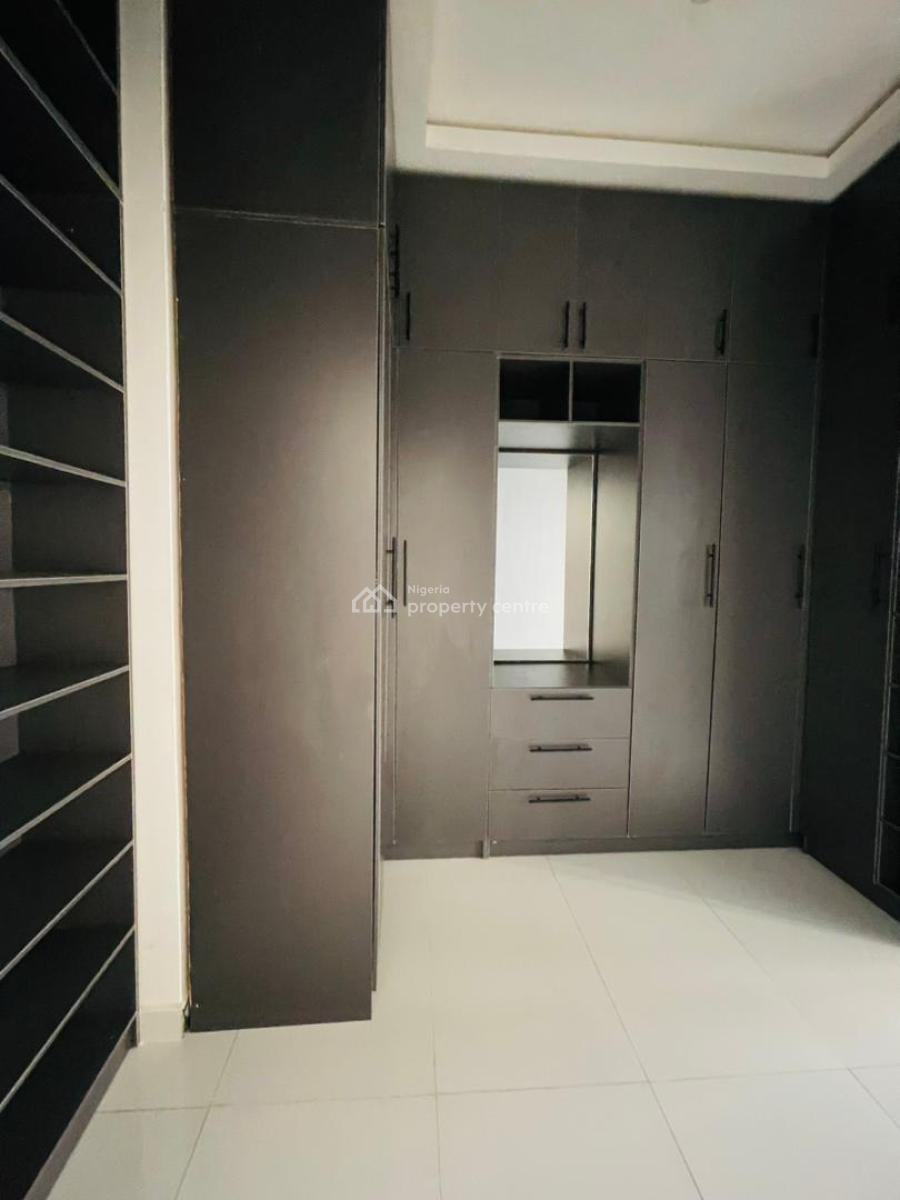 Magnificently Built 5 Bedroom, Magodo, Magodo, Lagos, Detached Duplex for Sale