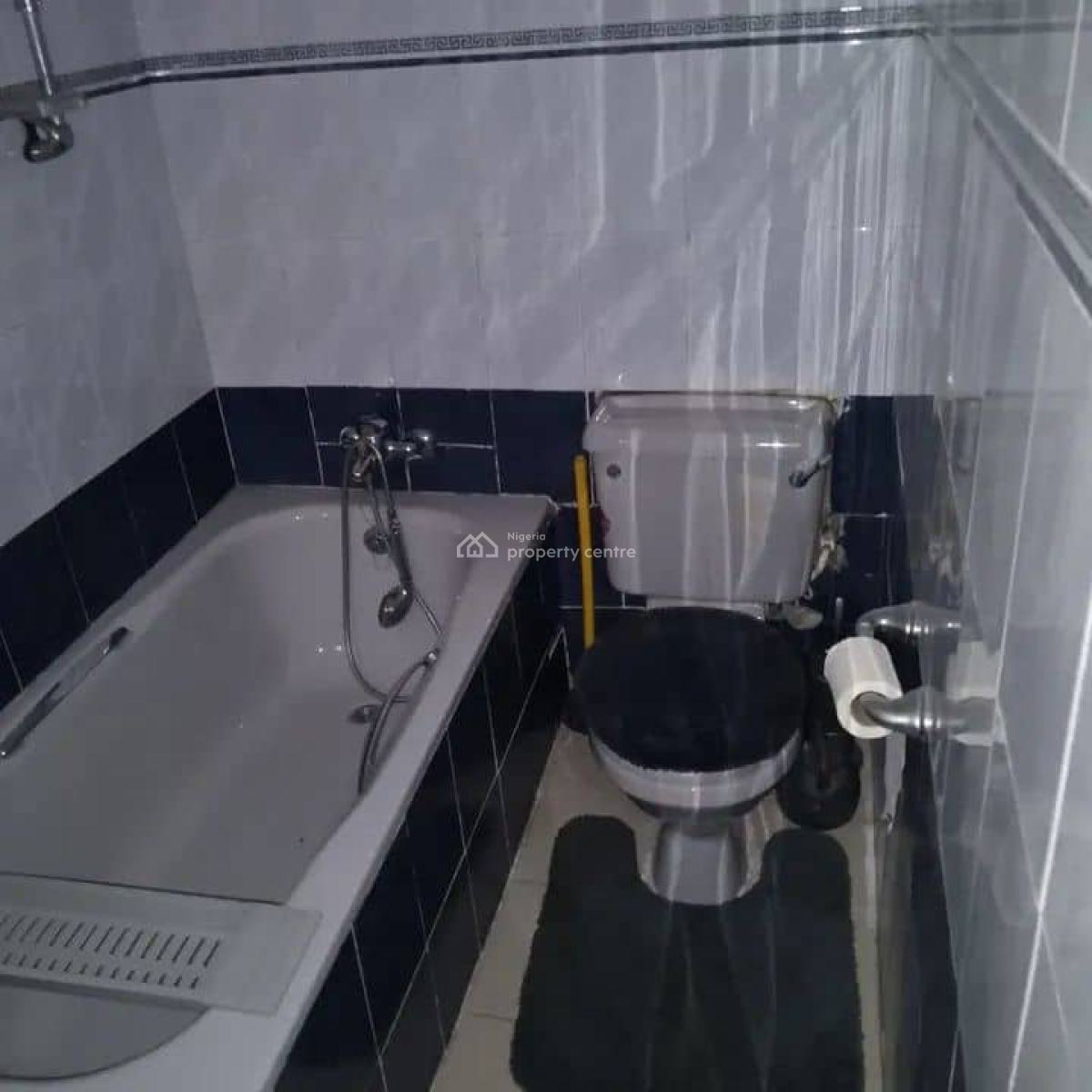 Massive 5 Bedroom Bungalow Self Compound Available, Thomas Estate, Ajah, Lagos, Detached Bungalow for Rent