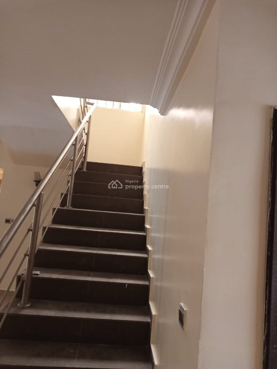 Very Spacious 5 Bedrooms Duplex with 2 Rooms Bq., Adeniyi Jones Ikeja, Ikeja, Lagos, Detached Duplex for Rent