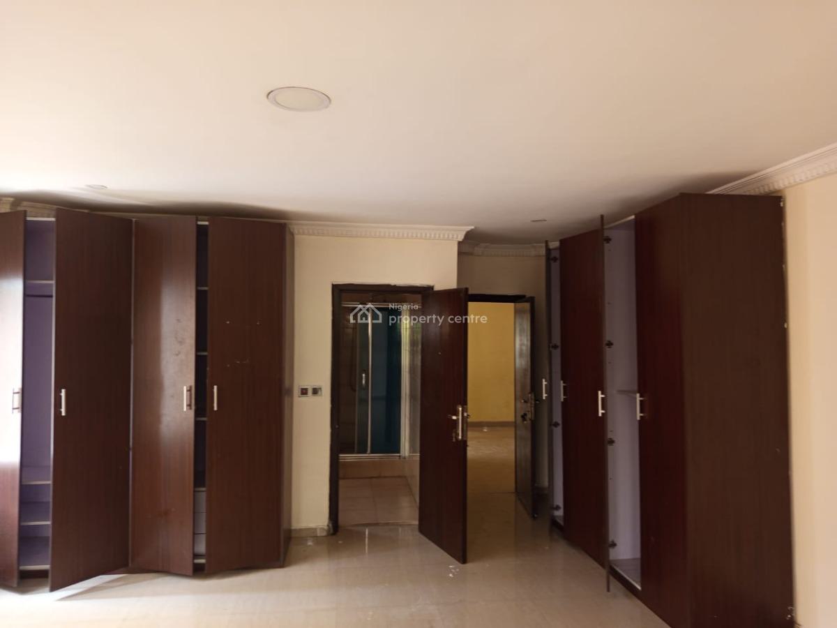 Very Spacious 5 Bedrooms Duplex with 2 Rooms Bq., Adeniyi Jones Ikeja, Ikeja, Lagos, Detached Duplex for Rent