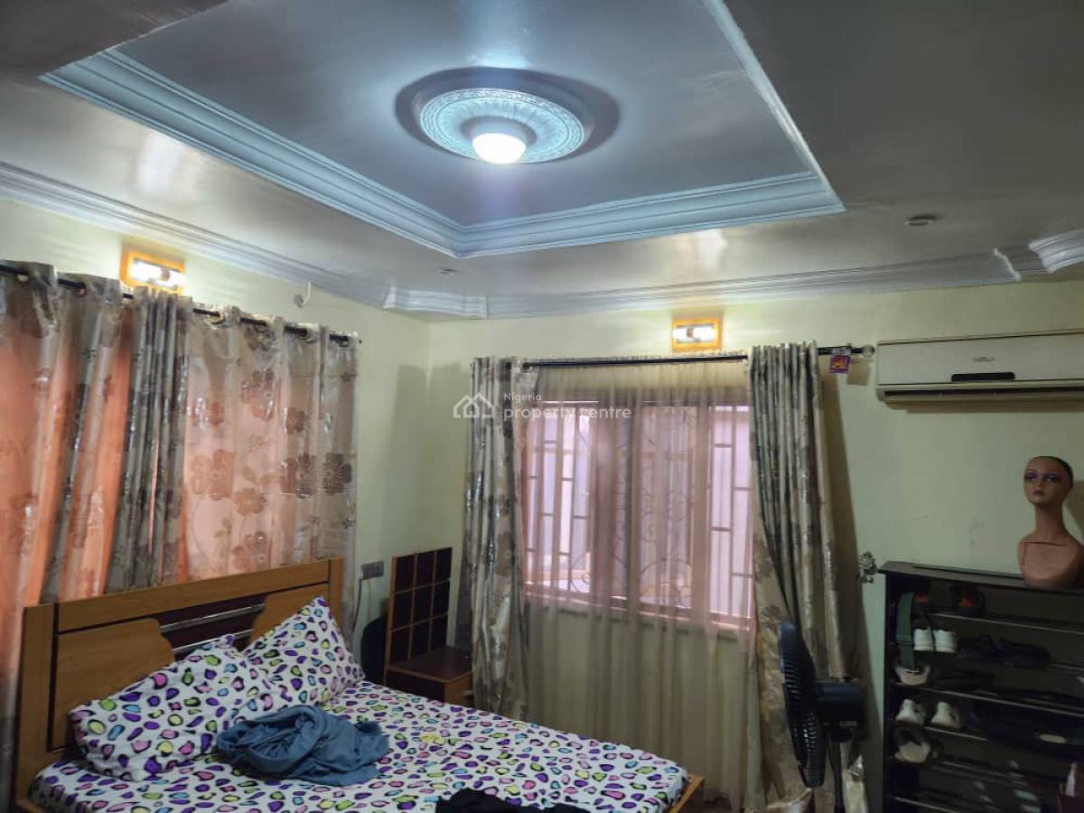 Distress Relatively New Built of 3 Bedrooms Bungalow, Owode Estate, Apata Ibadan, Apata, Ibadan, Oyo, Detached Bungalow for Sale