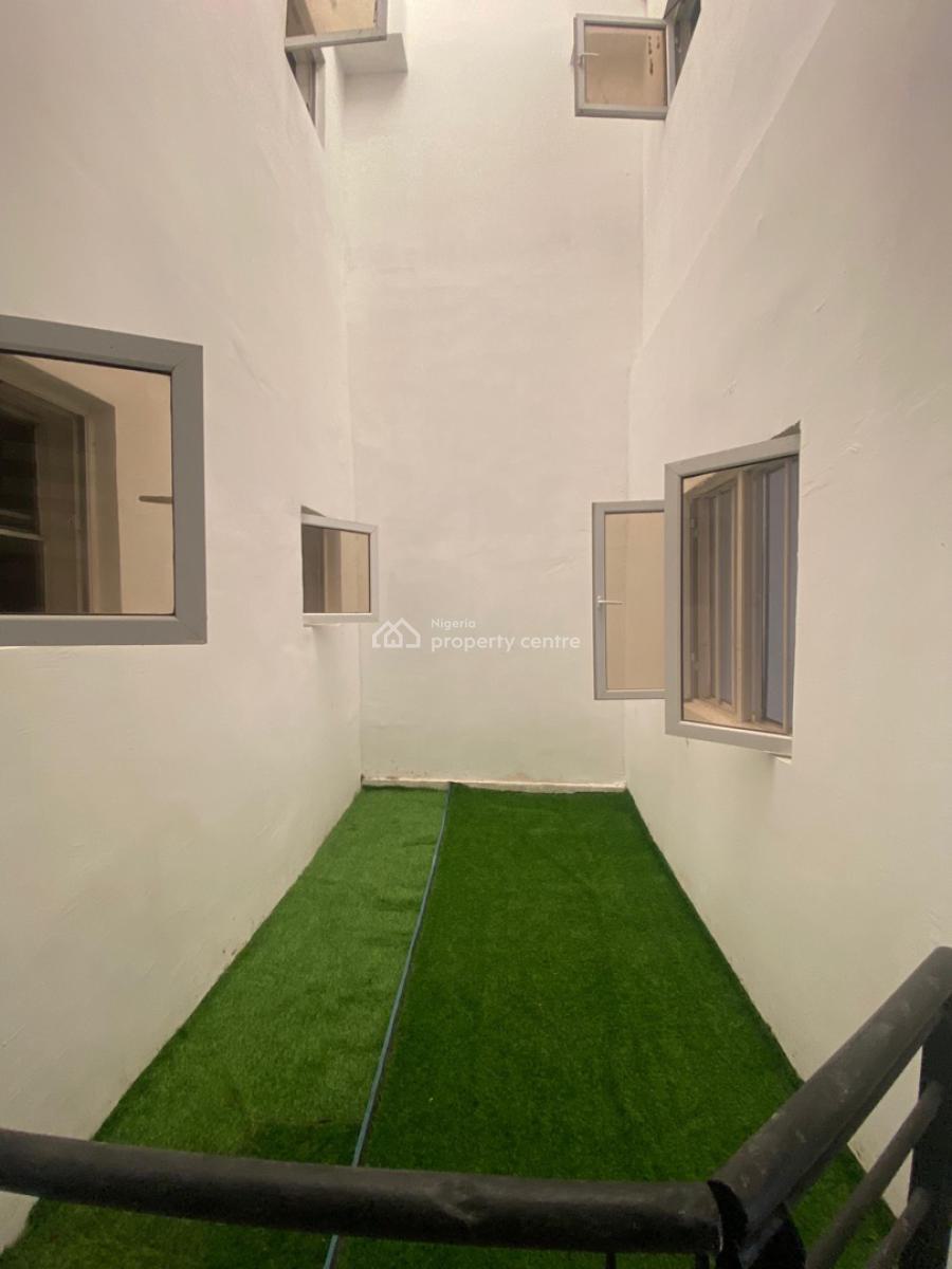 5 Bedroom Terrace Duplex with Bq, Gra, Ikota, Lekki, Lagos, Terraced Duplex for Sale