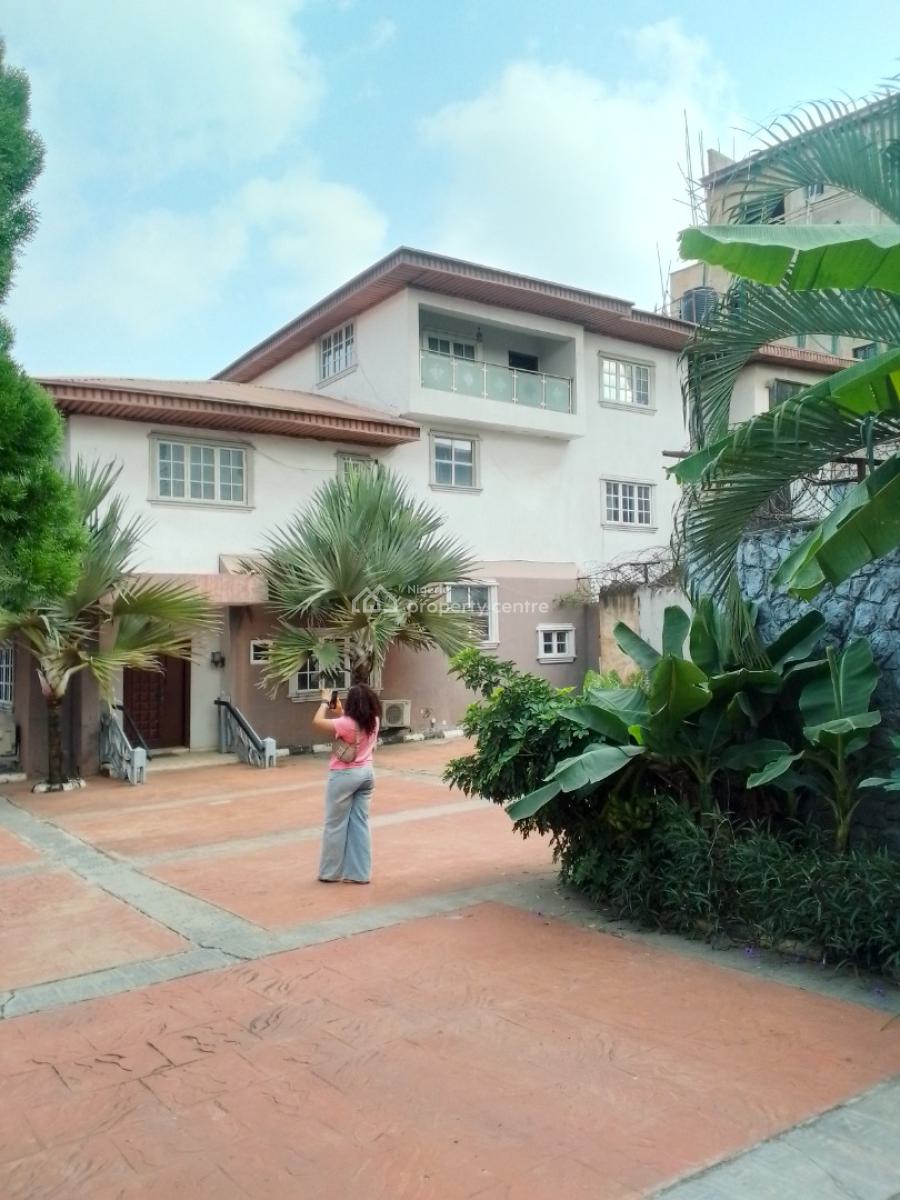 a Detached House Sitting on 700sqm, Anthony, Maryland, Lagos, Detached Duplex for Sale