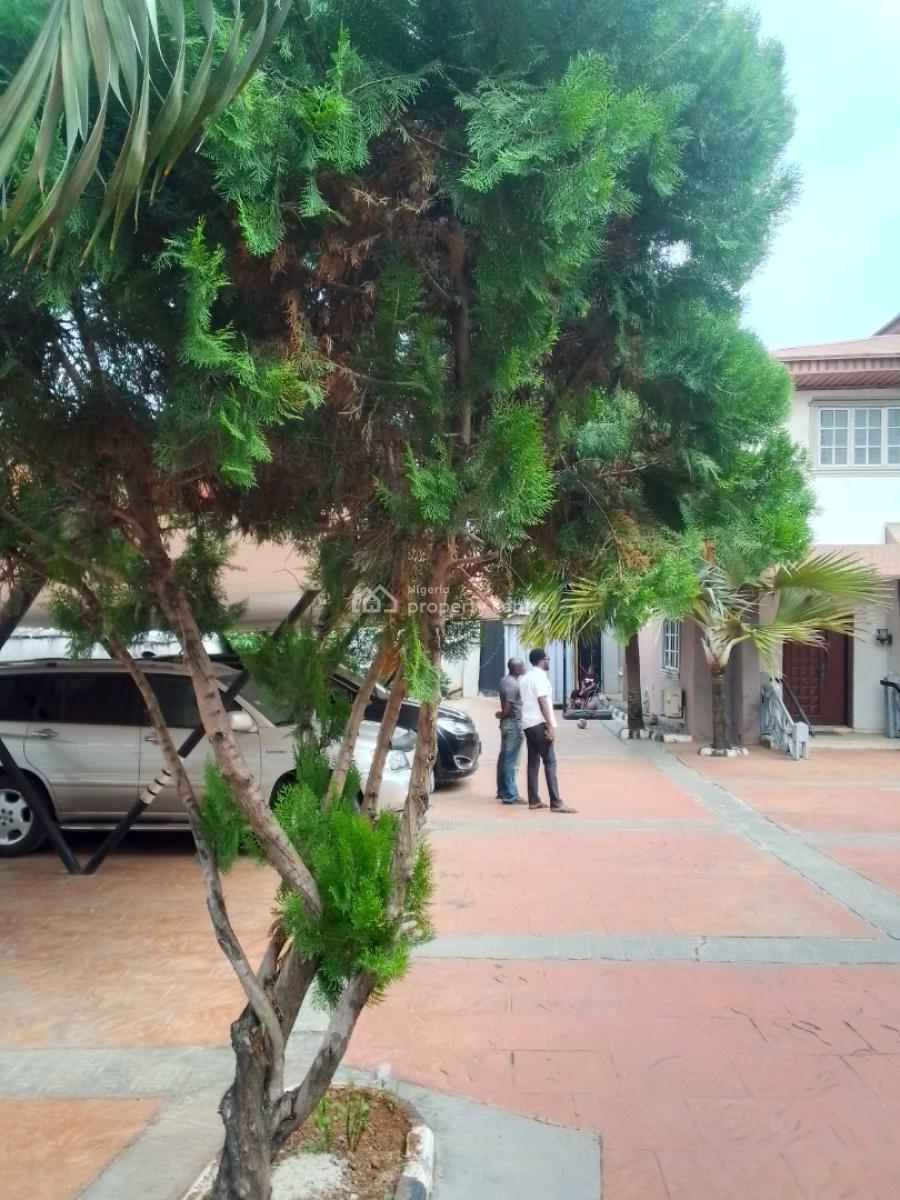 a Detached House Sitting on 700sqm, Anthony, Maryland, Lagos, Detached Duplex for Sale