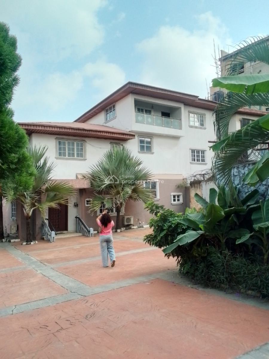 a Detached House Sitting on 700sqm, Anthony, Maryland, Lagos, Detached Duplex for Sale