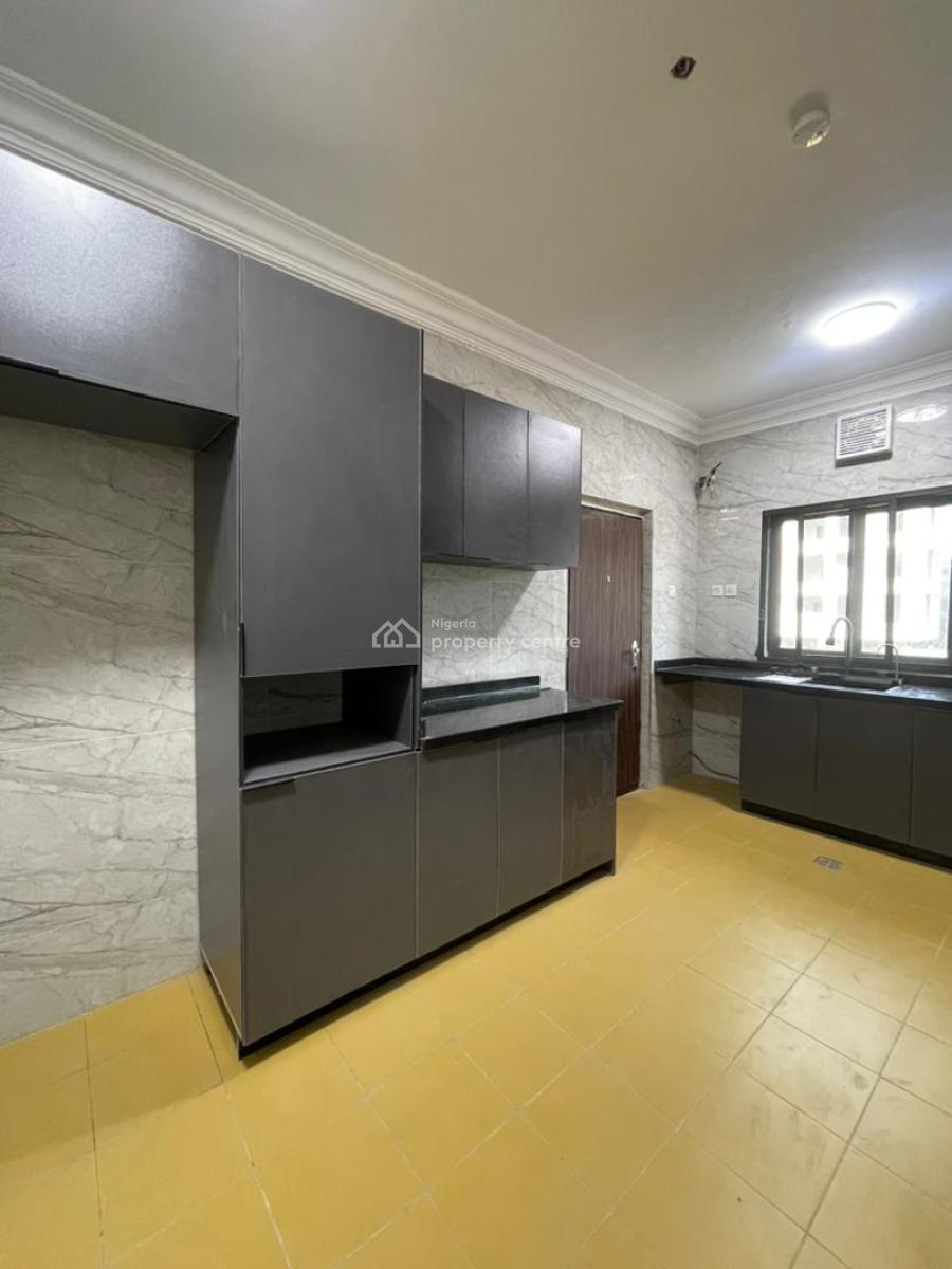 3-bedroom Apartments -- Lekki Phase 1, Lekki Phase 1, Lekki, Lagos, Flat / Apartment for Rent