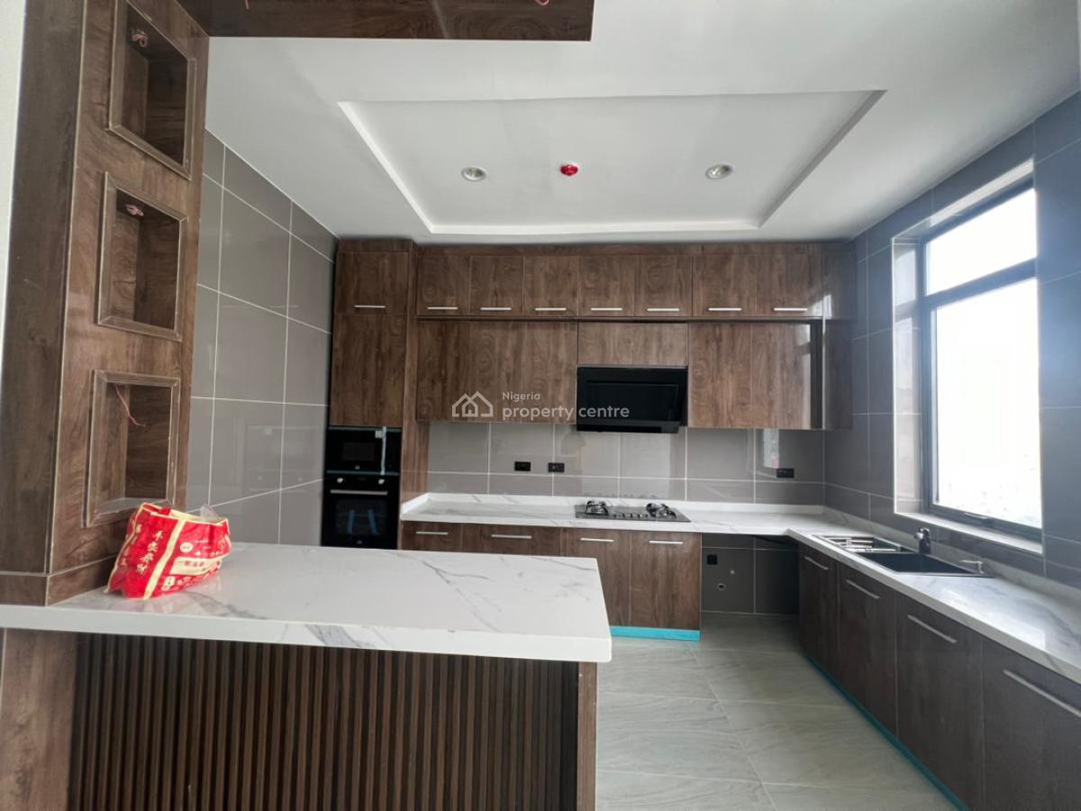 2 Bedroom Apartment, Lekki Phase 1, Lekki, Lagos, Flat / Apartment for Sale