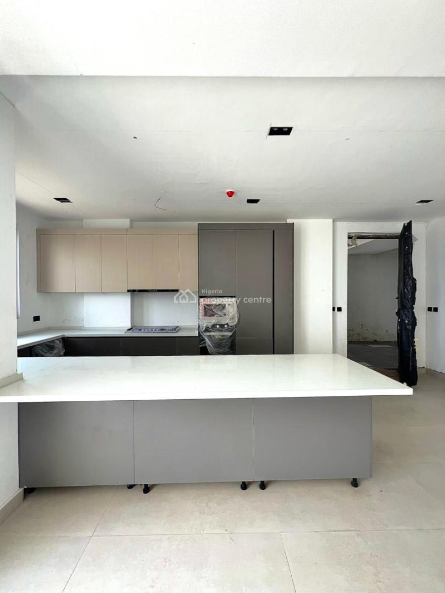 Luxury 2 Bedroom Apartment, Lekki Phase 1, Lekki Phase 1, Lekki, Lagos, Flat / Apartment for Sale