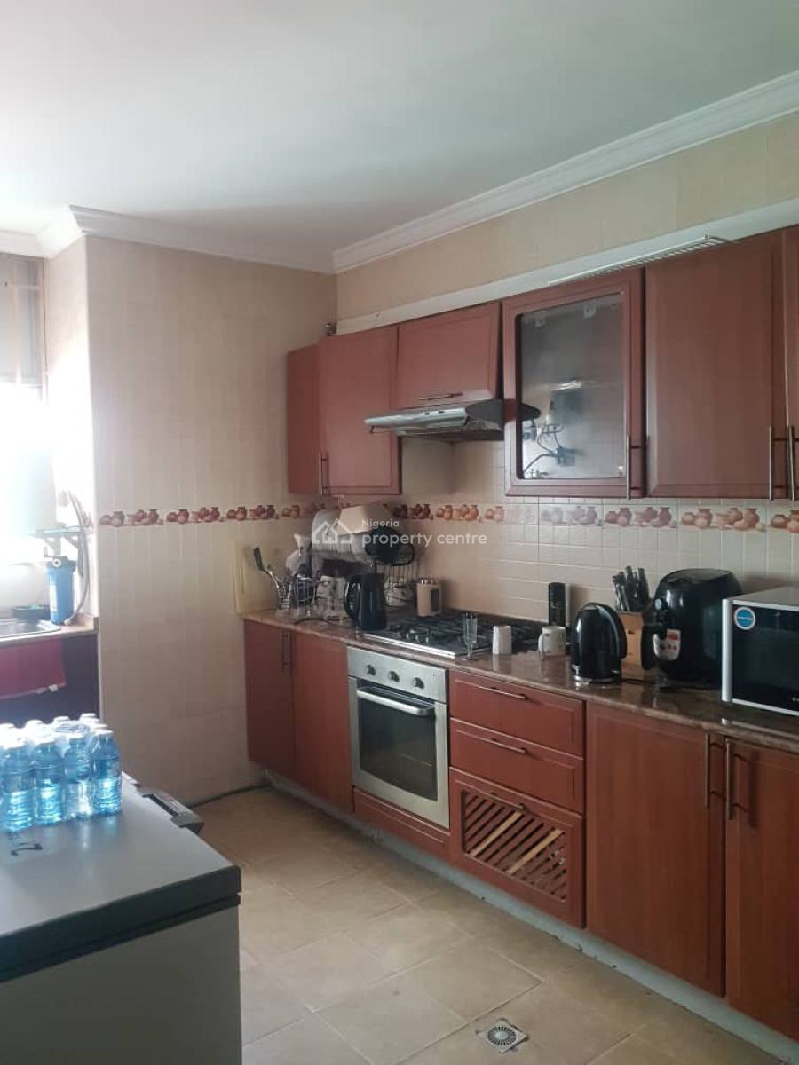 4 Bedroom Flat, 1004 Estate Off Ademola Adedokunbo, Victoria Island (vi), Lagos, Flat / Apartment for Sale