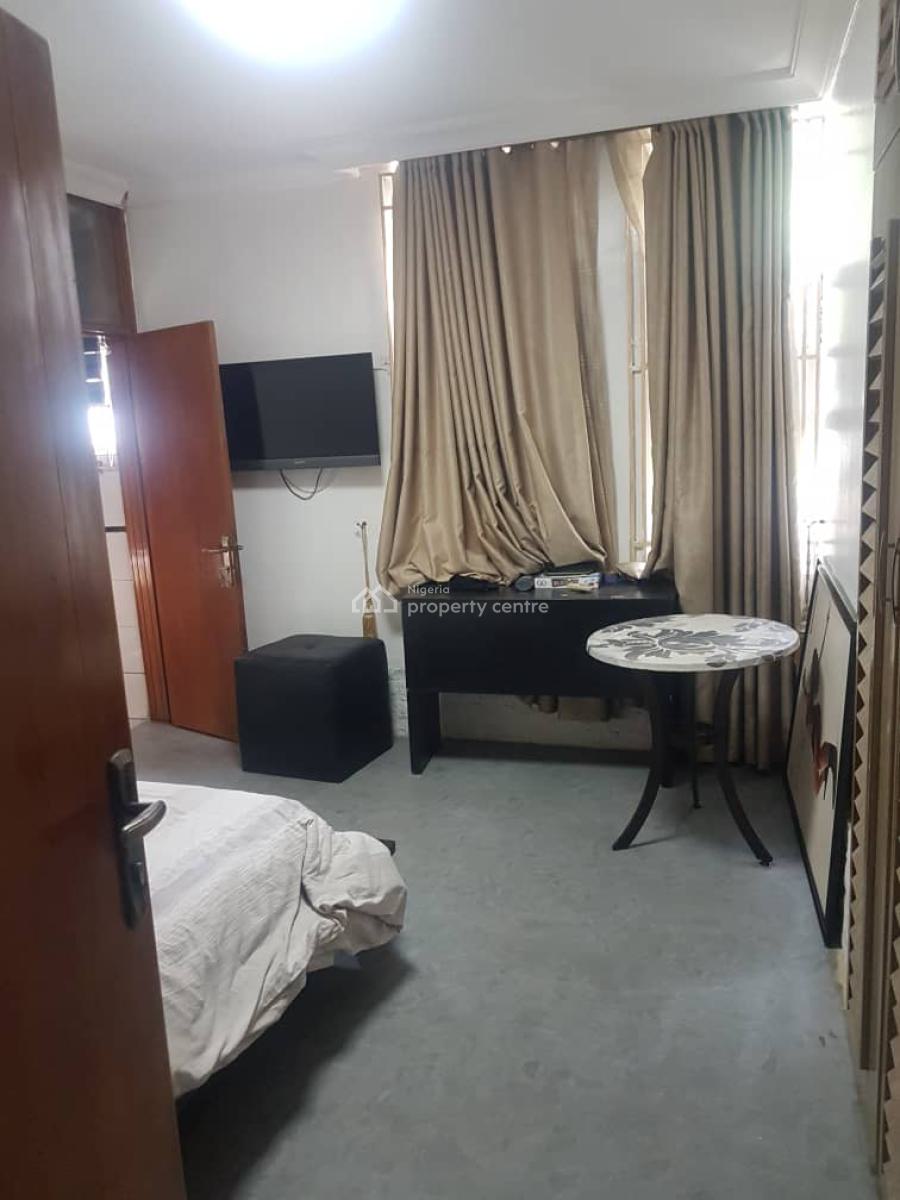 4 Bedroom Flat, 1004 Estate Off Ademola Adedokunbo, Victoria Island (vi), Lagos, Flat / Apartment for Sale