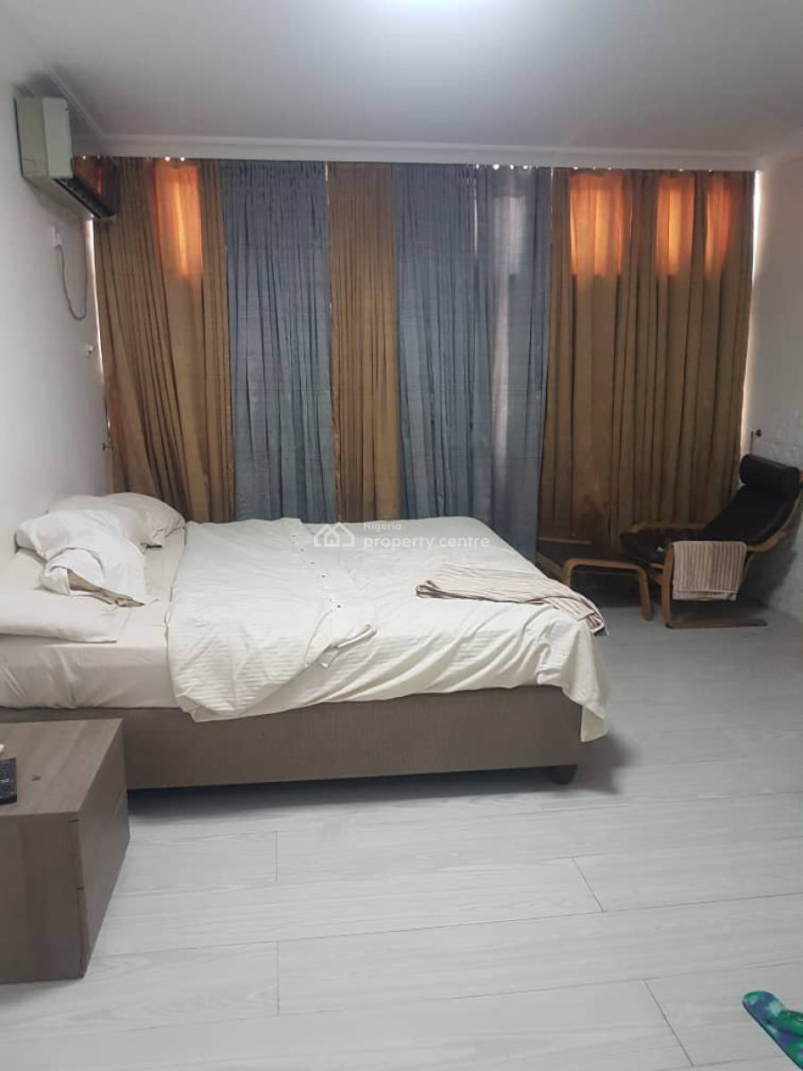 4 Bedroom Flat, 1004 Estate Off Ademola Adedokunbo, Victoria Island (vi), Lagos, Flat / Apartment for Sale