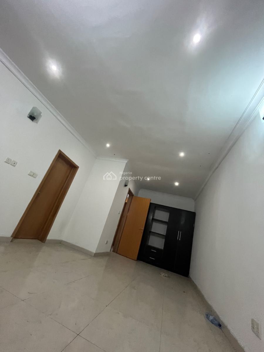 Self Contain, Elegushi ,gbanbala, Lekki Phase 1, Lekki, Lagos, Self Contain (single Rooms) for Rent