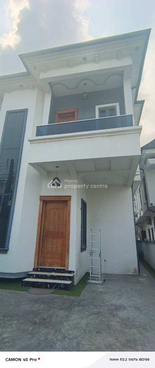 Beautiful Mini Flat Upstairs in Chevron, Chevy View Estate, Lekki, Lagos, Mini Flat (room and Parlour) for Rent