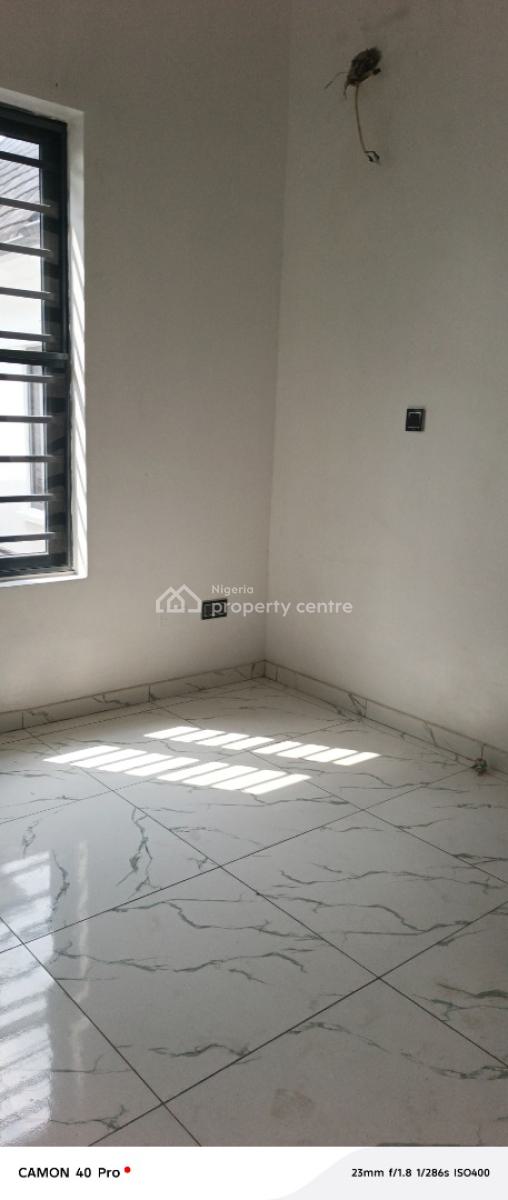 Beautiful Mini Flat Upstairs in Chevron, Chevy View Estate, Lekki, Lagos, Mini Flat (room and Parlour) for Rent