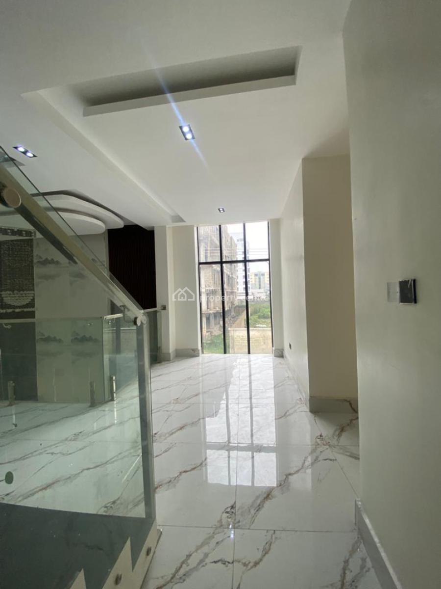 Luxurious 5 Bedroom Detached Duplex with Bq Pool, Lekki Phase 1, Lekki, Lagos, Detached Duplex for Sale
