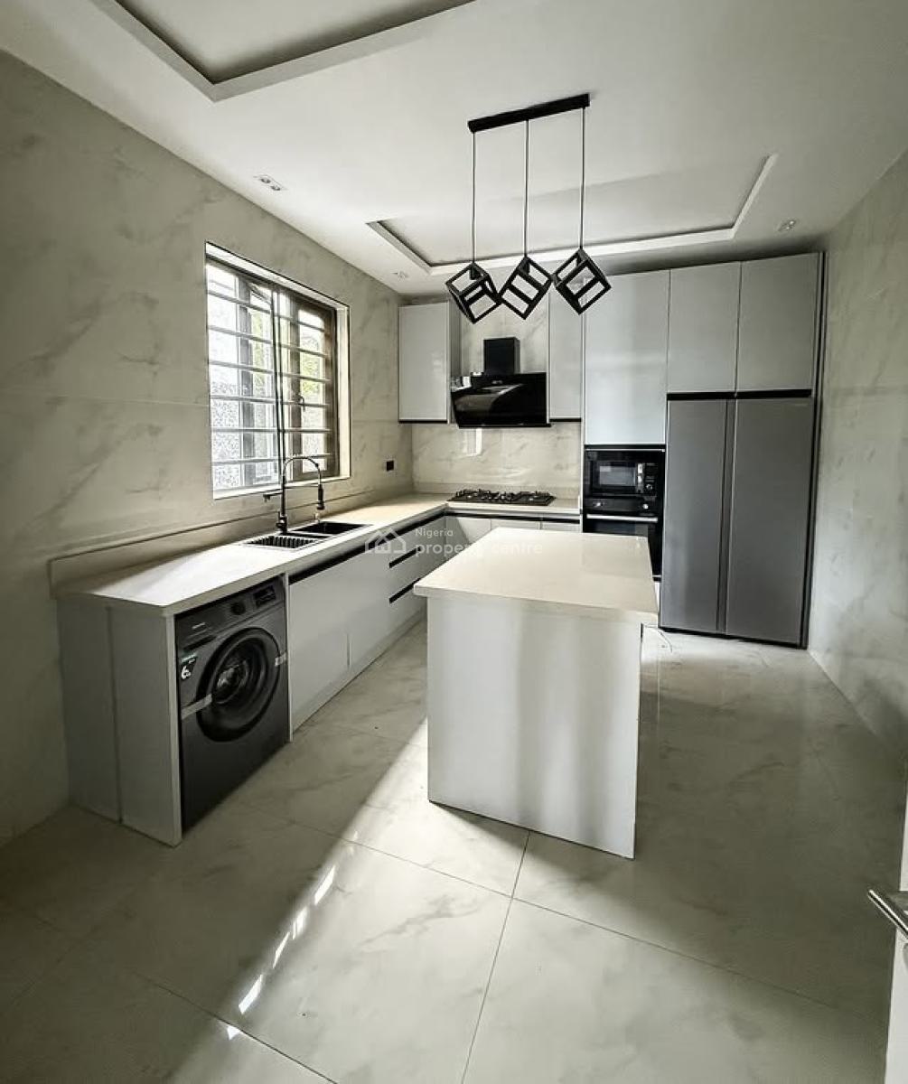 Stunning 5 Bedroom Detached Duplex with Swimming Pool and Bq, Ologolo, Ologolo, Lekki, Lagos, Detached Duplex for Sale