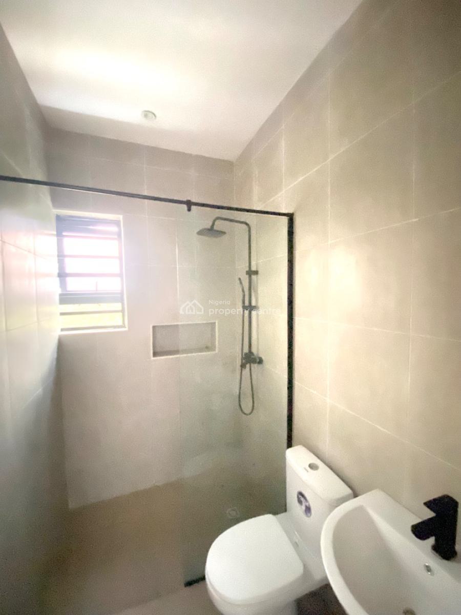 Well Fitted 4 Bed Terrace Duplex with 1bq, Chevron, Lekki, Lagos, Terraced Duplex for Sale