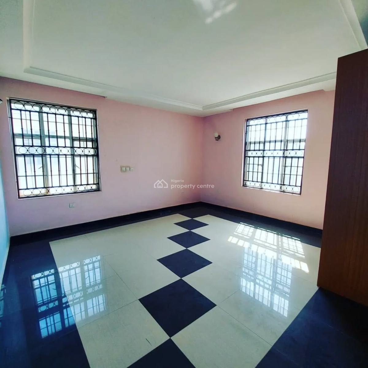 5 Bedrooms Semi-detached Duplex with Bq, Nelson Macpherson Street, Katampe, Abuja, Semi-detached Bungalow for Rent