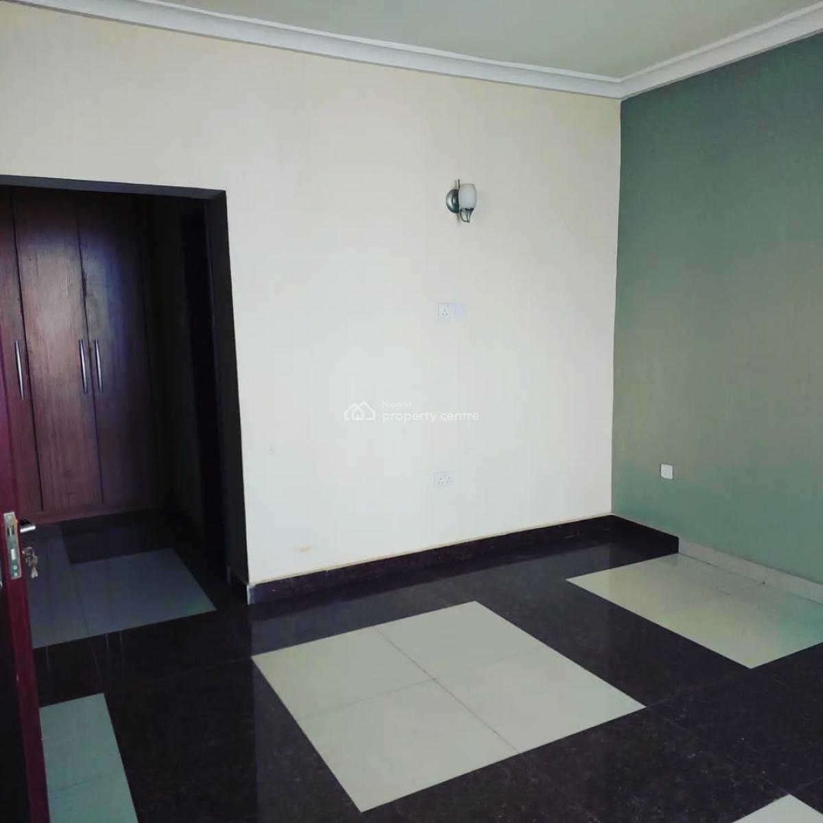 5 Bedrooms Semi-detached Duplex with Bq, Nelson Macpherson Street, Katampe, Abuja, Semi-detached Bungalow for Rent