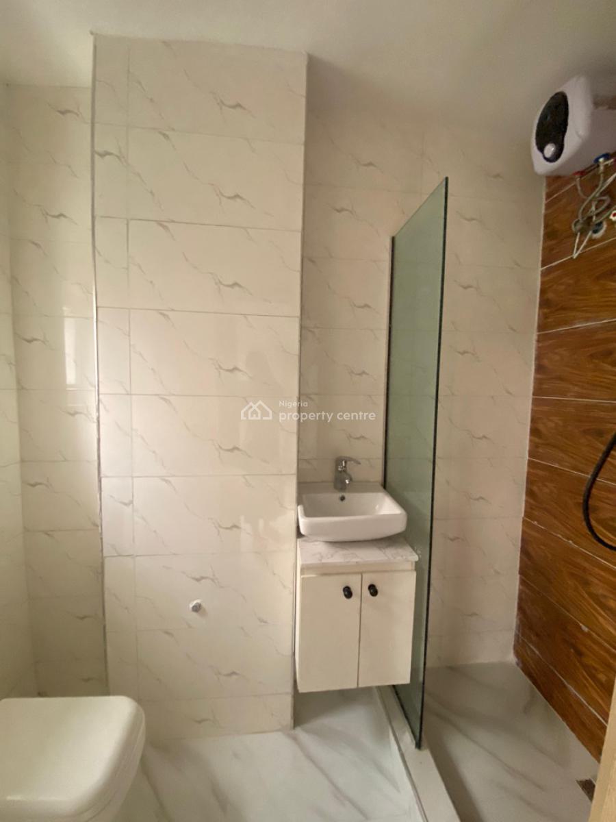 2 Bedroom Flat, Sangotedo, Ajah, Lagos, Flat / Apartment for Sale