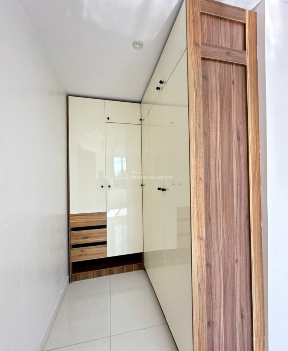 Newly Built 2 Bedroom Apartment, By Diy, Oniru, Victoria Island (vi), Lagos, Block of Flats for Sale