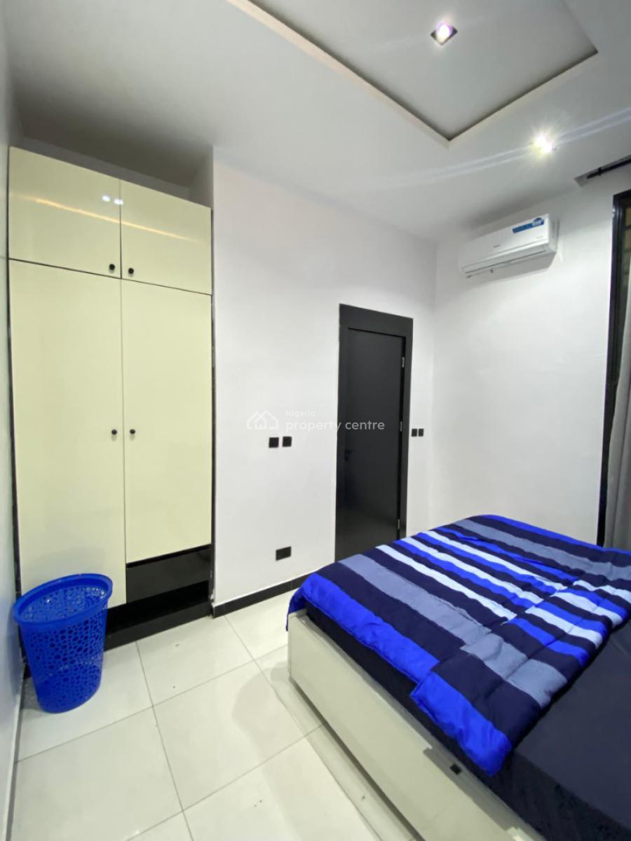 Lovely Family Oriented 3 Bedroom Apartment, Ikate, Lekki, Lagos, Flat / Apartment Short Let