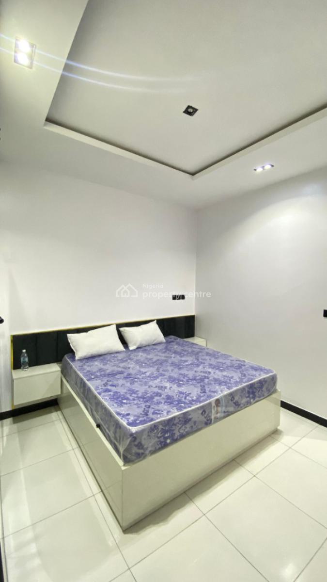 Lovely Family Oriented 3 Bedroom Apartment, Ikate, Lekki, Lagos, Flat / Apartment Short Let