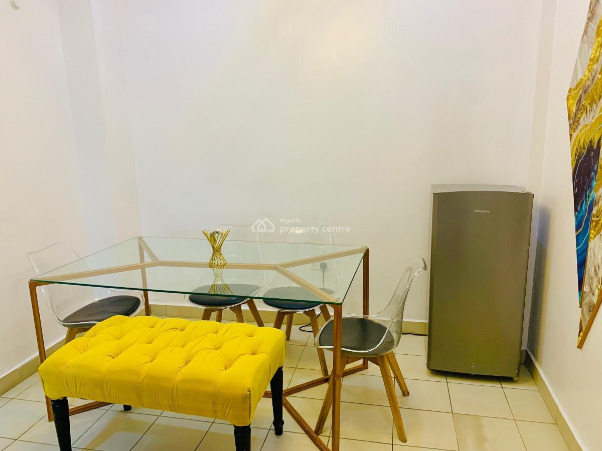 Cozy 2 Bedroom Apartment, Oniru, Victoria Island (vi), Lagos, Flat / Apartment Short Let