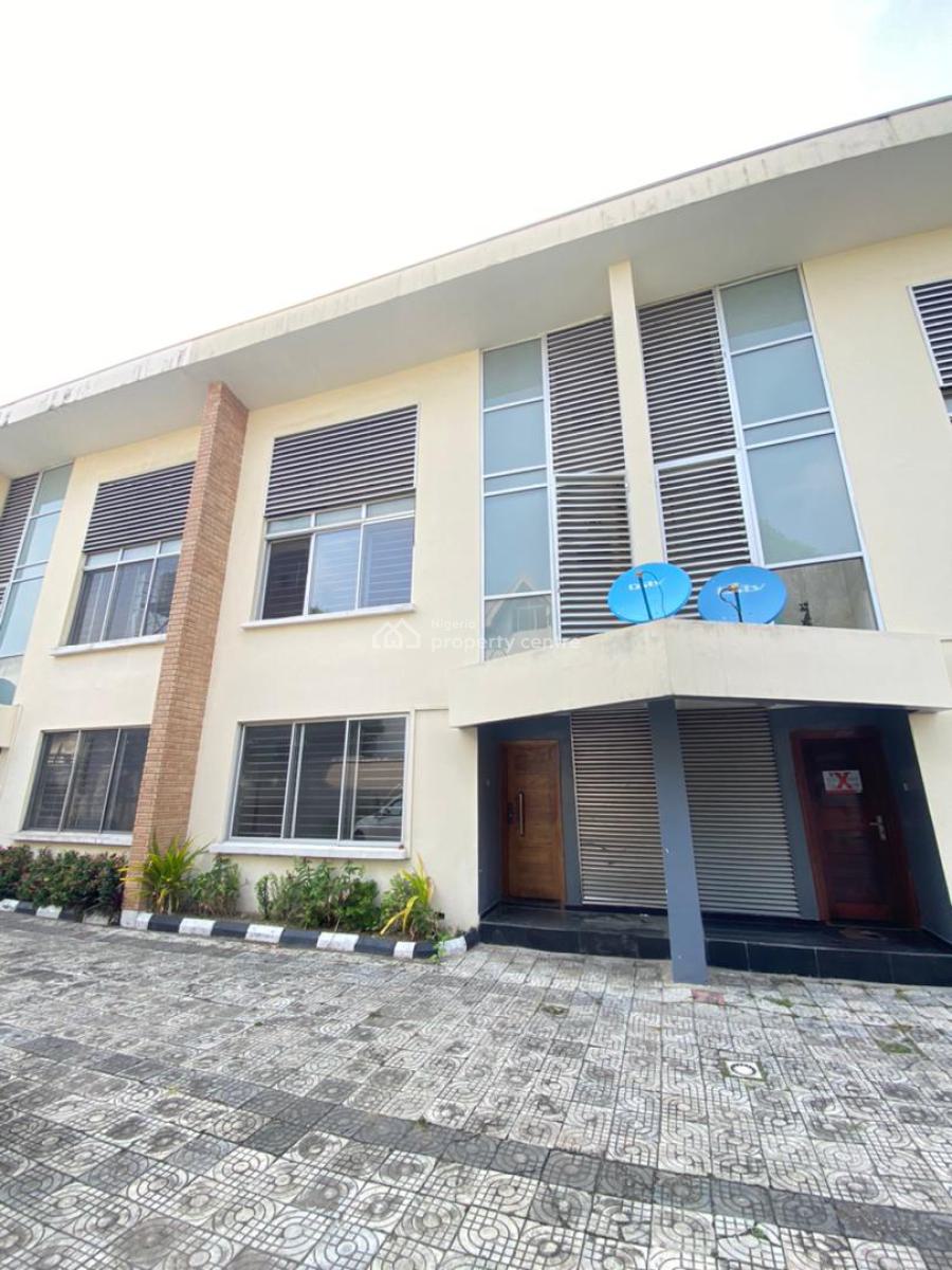 Spacious 4 Bedroom Terrace Duplex Available Lekki Phase 1, Lekk Phase 1, Lekki Phase 1, Lekki, Lagos, Terraced Duplex for Rent