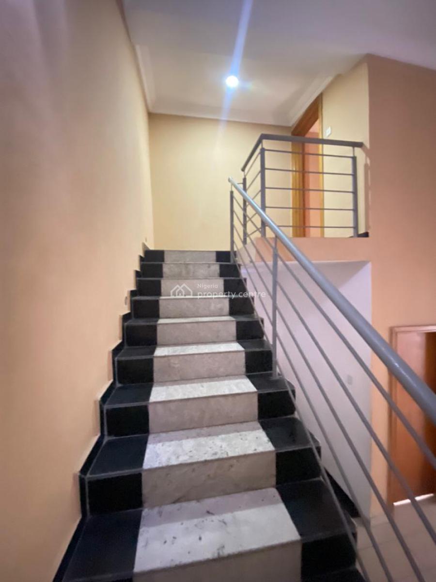 Spacious 4 Bedroom Terrace Duplex Available Lekki Phase 1, Lekk Phase 1, Lekki Phase 1, Lekki, Lagos, Terraced Duplex for Rent