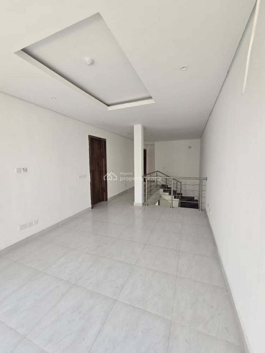 a Well Built 4 Bedroom Semi Detached Duplex with Bq & Artificial Lake, Twinlake Estate Chevron Round About, Lekki, Lagos, Semi-detached Duplex for Rent
