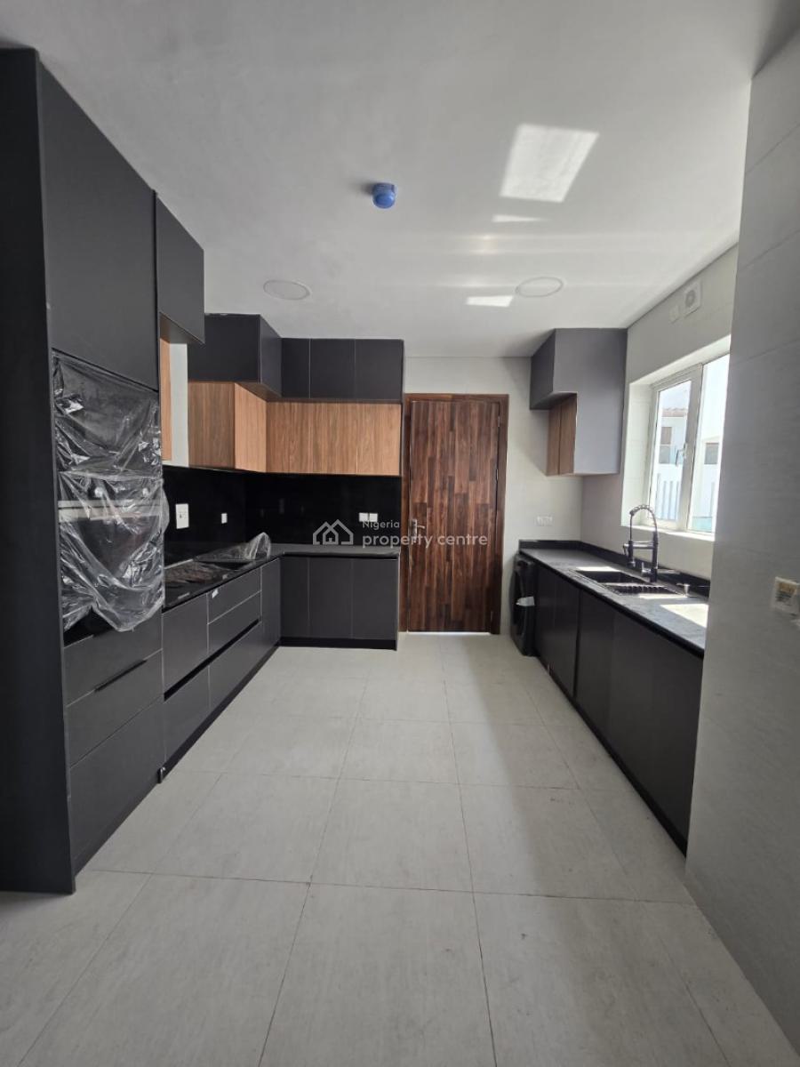 a Well Built 4 Bedroom Semi Detached Duplex with Bq & Artificial Lake, Twinlake Estate Chevron Round About, Lekki, Lagos, Semi-detached Duplex for Rent