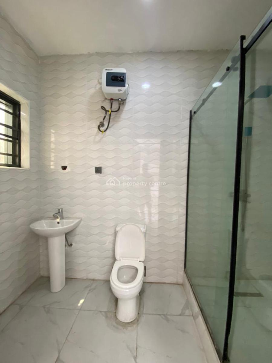 Elegant 4 Bedroom Terrace Duplex with a Pool and Gym, Chevron, Lekki, Lagos, House for Sale