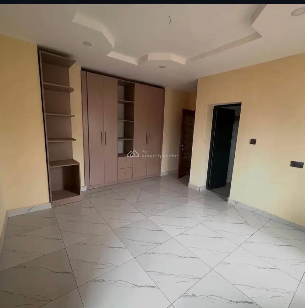 Newly 3 Bedrooms Flat in a Serene Neighbourhood, Guzape Main, Guzape District, Abuja, Flat / Apartment for Rent