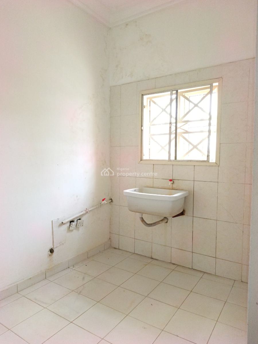 Smart Spacious Conducive 3 Bedroom Apartment, Abraham Adesanya, Ogombo, Ajah, Lagos, Flat / Apartment for Rent