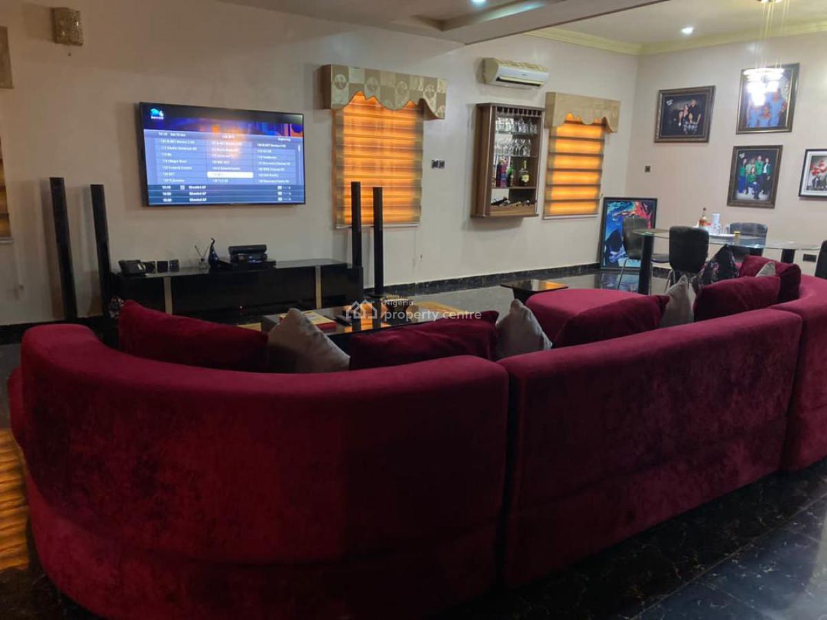 Standard  5 Bedroom Terrace Duplex with a Private Poool, Katampe, Abuja, Terraced Duplex for Sale