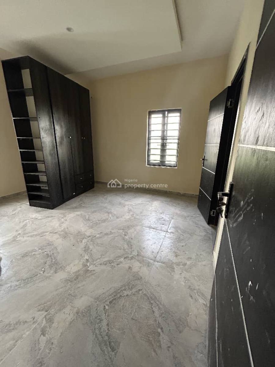 Luxury 2 Bedroom Apartment with Excellent Facilities, Happyland Estate, Olokonla, Ajah, Lagos, Flat / Apartment for Rent