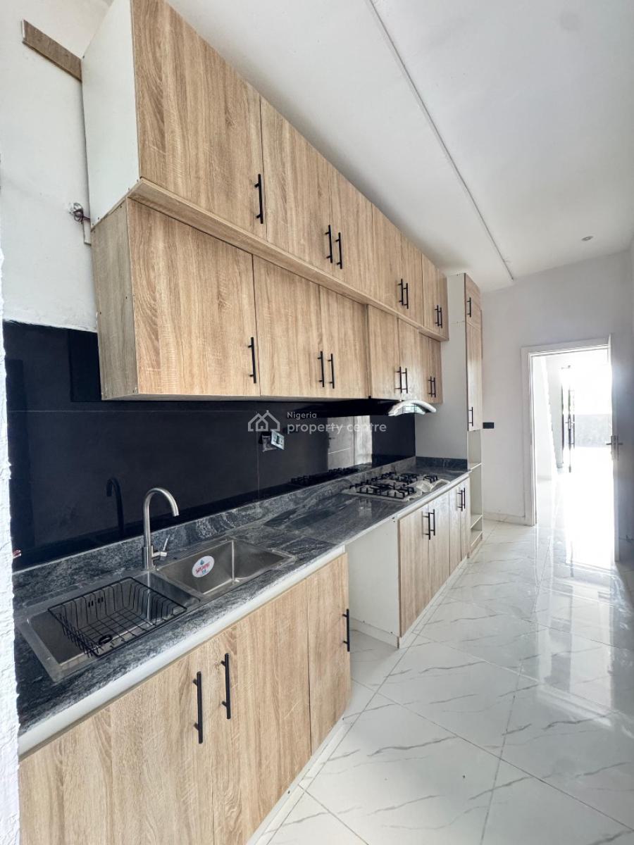 Serviced 3   Bedroom Terrace Duplex, Ajah, Lagos, Terraced Duplex for Sale
