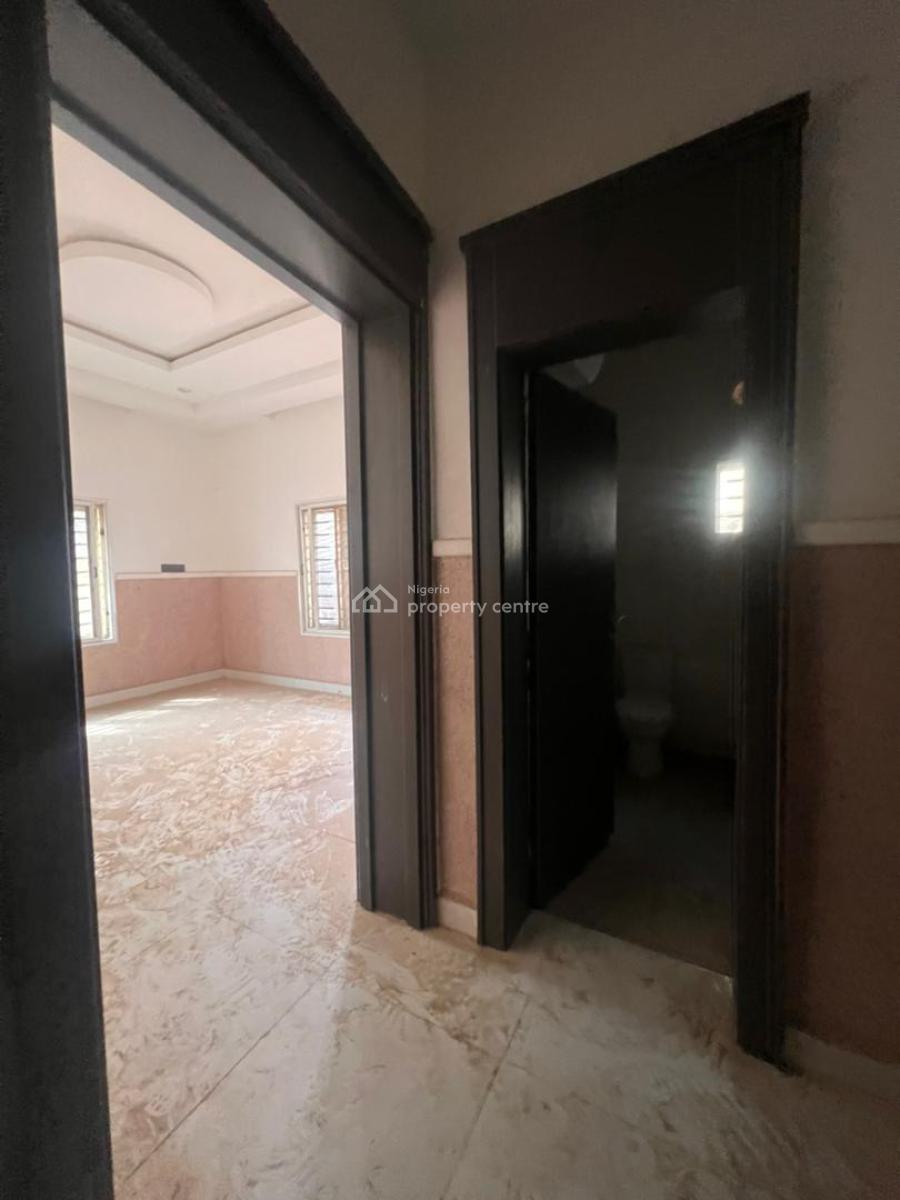 a Very Good Spacious 3 Bedroom Flat + 1 Bq, Katampe, Abuja, Flat / Apartment for Rent