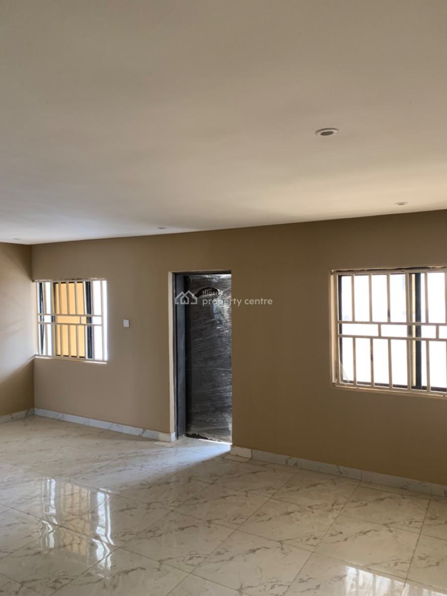 4 Bedroom Flat on The First Floor, Area 11, Garki, Abuja, Flat / Apartment for Rent