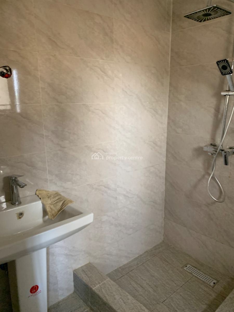 4 Bedroom Flat on The First Floor, Area 11, Garki, Abuja, Flat / Apartment for Rent