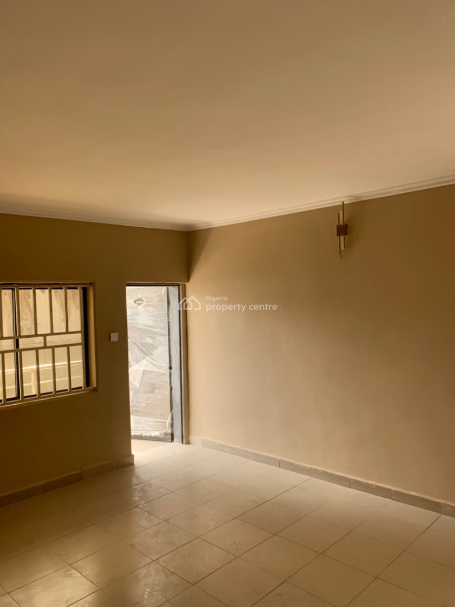 4 Bedroom Flat on The First Floor, Area 11, Garki, Abuja, Flat / Apartment for Rent