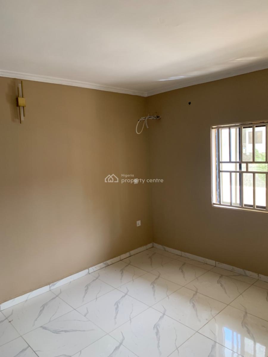 4 Bedroom Flat on The First Floor, Area 11, Garki, Abuja, Flat / Apartment for Rent
